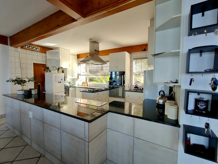 3 Bedroom Property for Sale in Kosmos North West